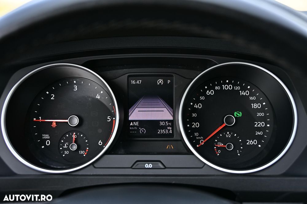 Volkswagen Tiguan Allspace 2.0 TDI DSG Elegance - 8