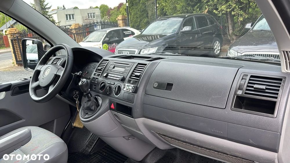 Volkswagen Transporter T5 - 19