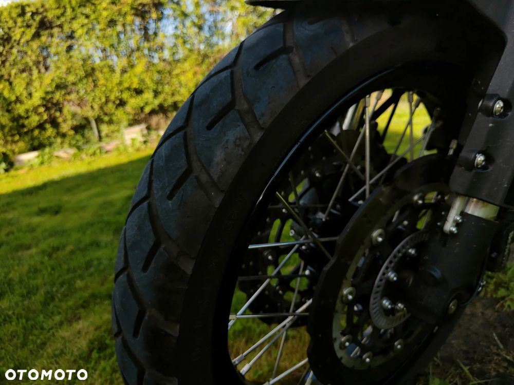 Benelli TRK 502X - 12