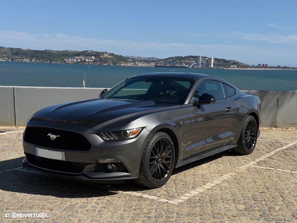 Ford Mustang 2.3 Eco Boost - 1