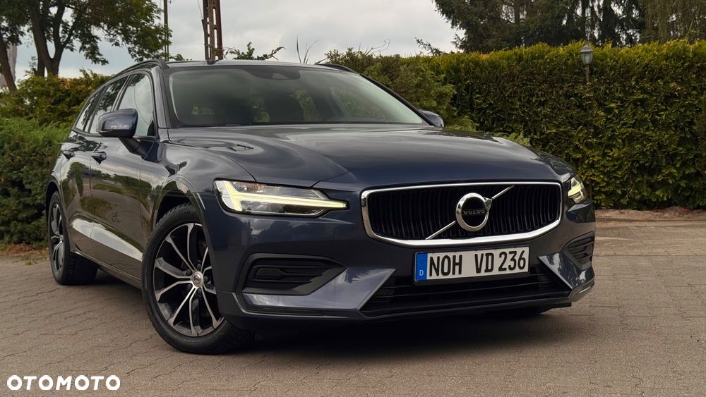 Volvo V60 B3 B DKG Core - 1