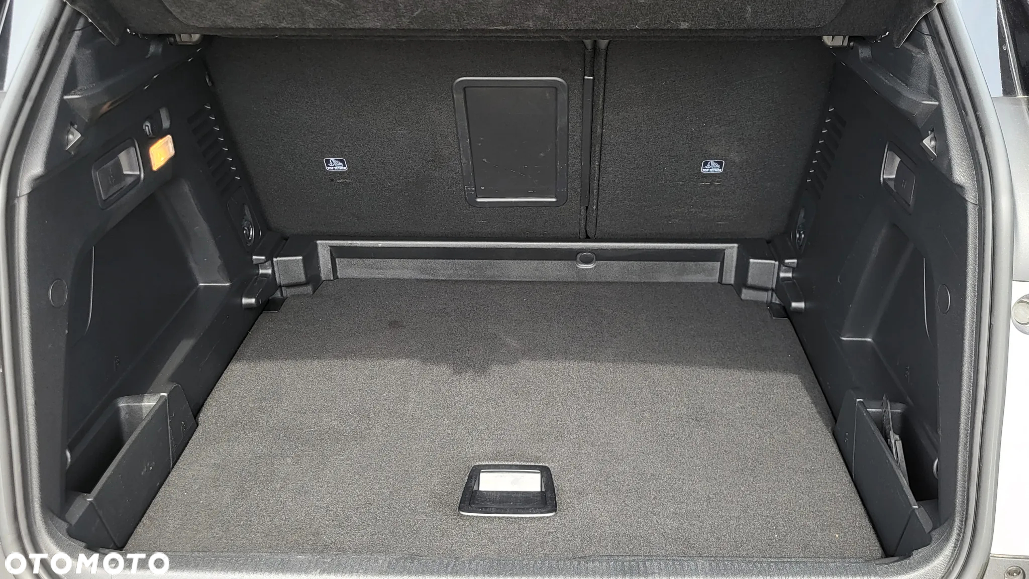 Peugeot 3008 1.5 BlueHDi GT S&S EAT8 - 28