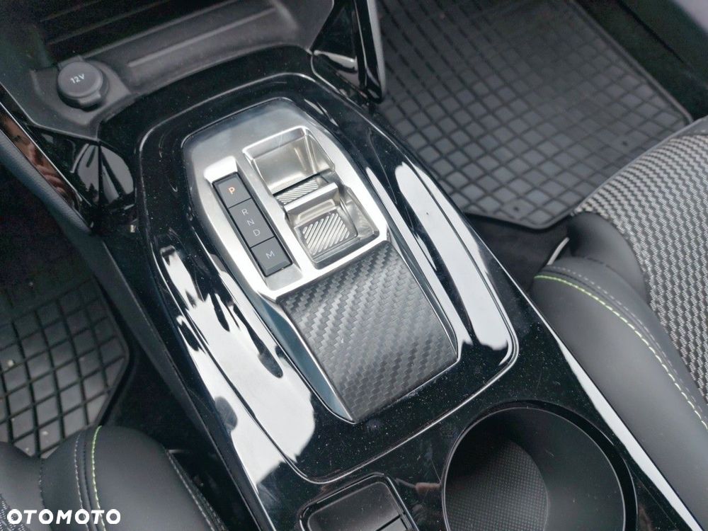 Peugeot 2008 1.2 PureTech GT S&S EAT8 - 14