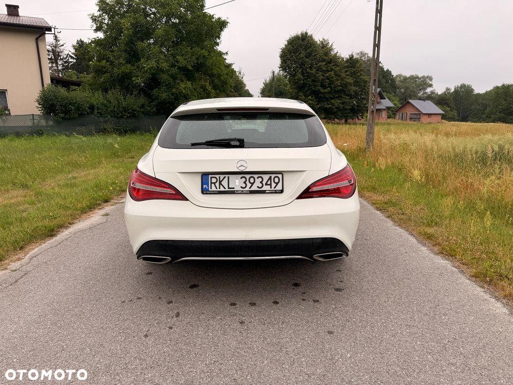Mercedes-Benz CLA 220 d 7G-DCT - 3