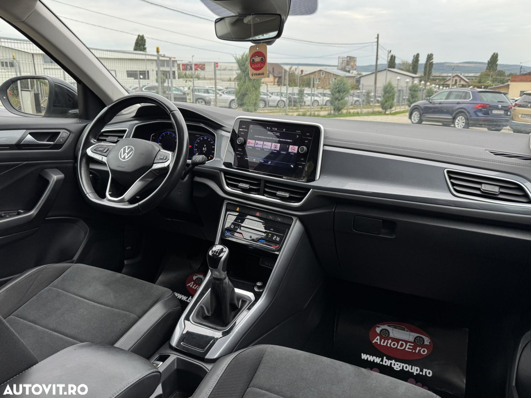 Volkswagen T-ROC - 6
