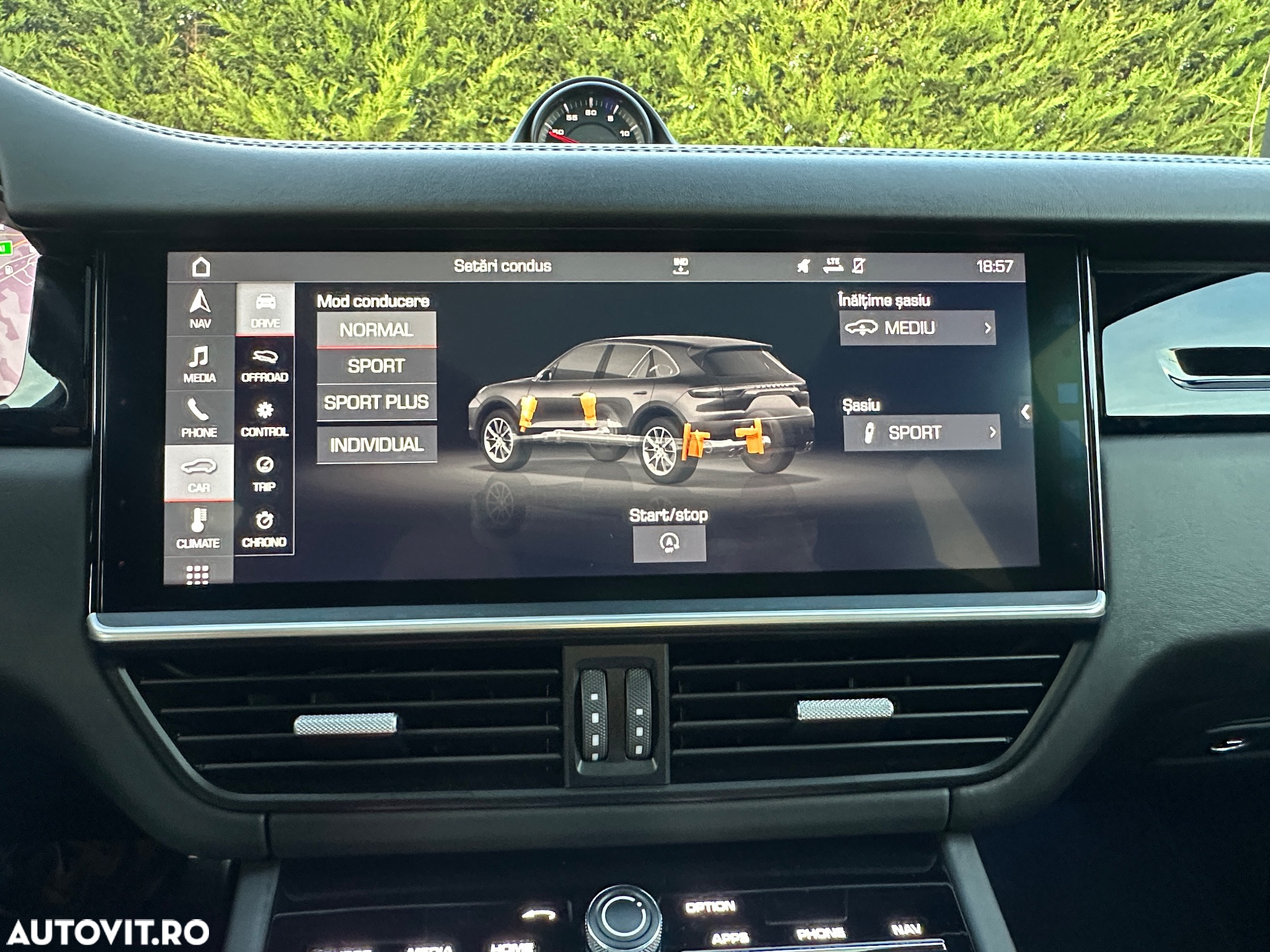 Porsche Cayenne - 19