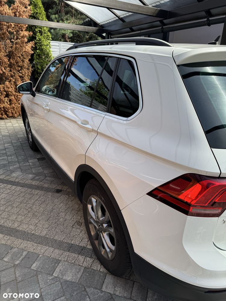 Volkswagen Tiguan - 4