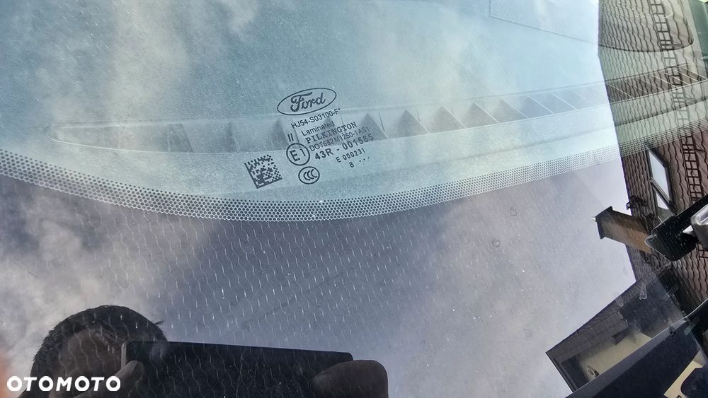 Ford Kuga 1.5 EcoBoost FWD Titanium ASS MMT6 - 13