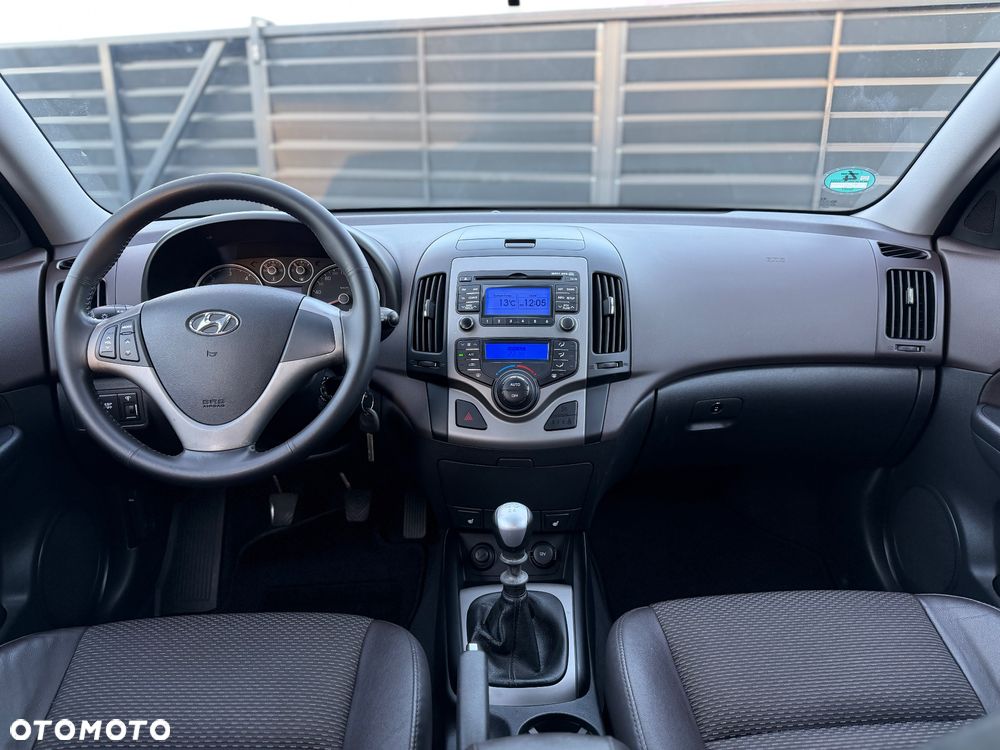 Hyundai i30 1.6 CRDi Premium - 11