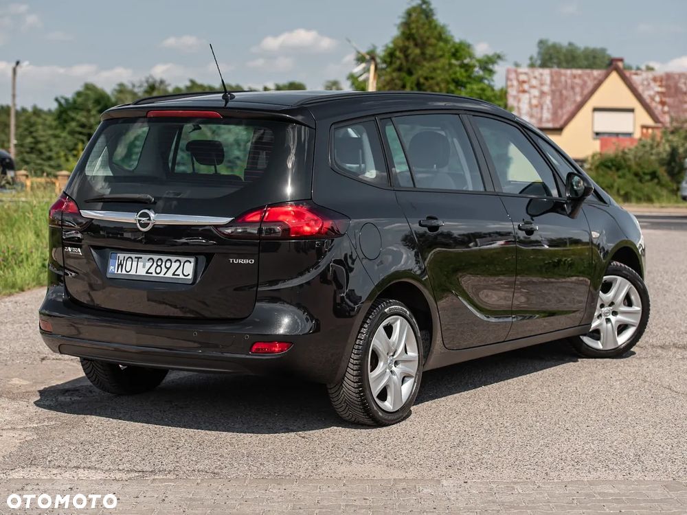 Opel Zafira - 13