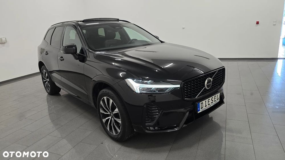 Volvo XC 60 B4 D Plus Dark - 2