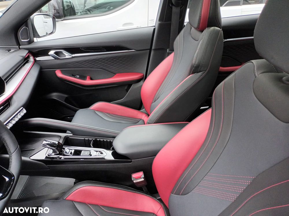 Geely Coolray 1.5 T-GDI 7DCT GF+ - 11