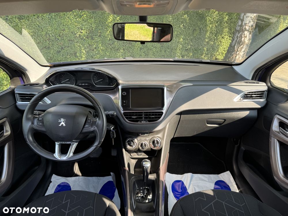 Peugeot 2008 - 15