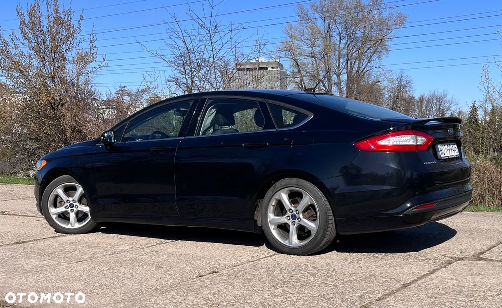 Ford Fusion - 5