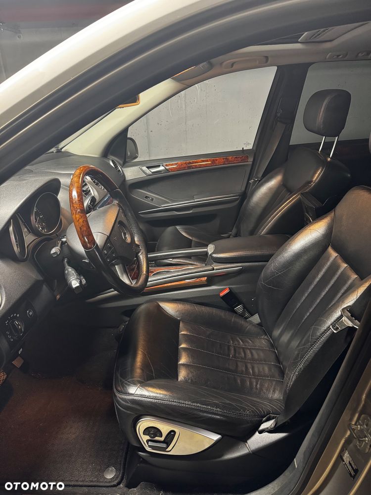 Mercedes-Benz ML 500 4-Matic - 5