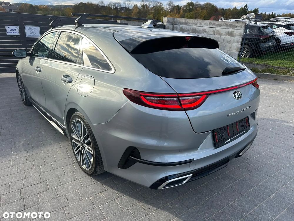 Kia ProCeed 1.6 CRDi DCT7 SCR GT LINE - 6