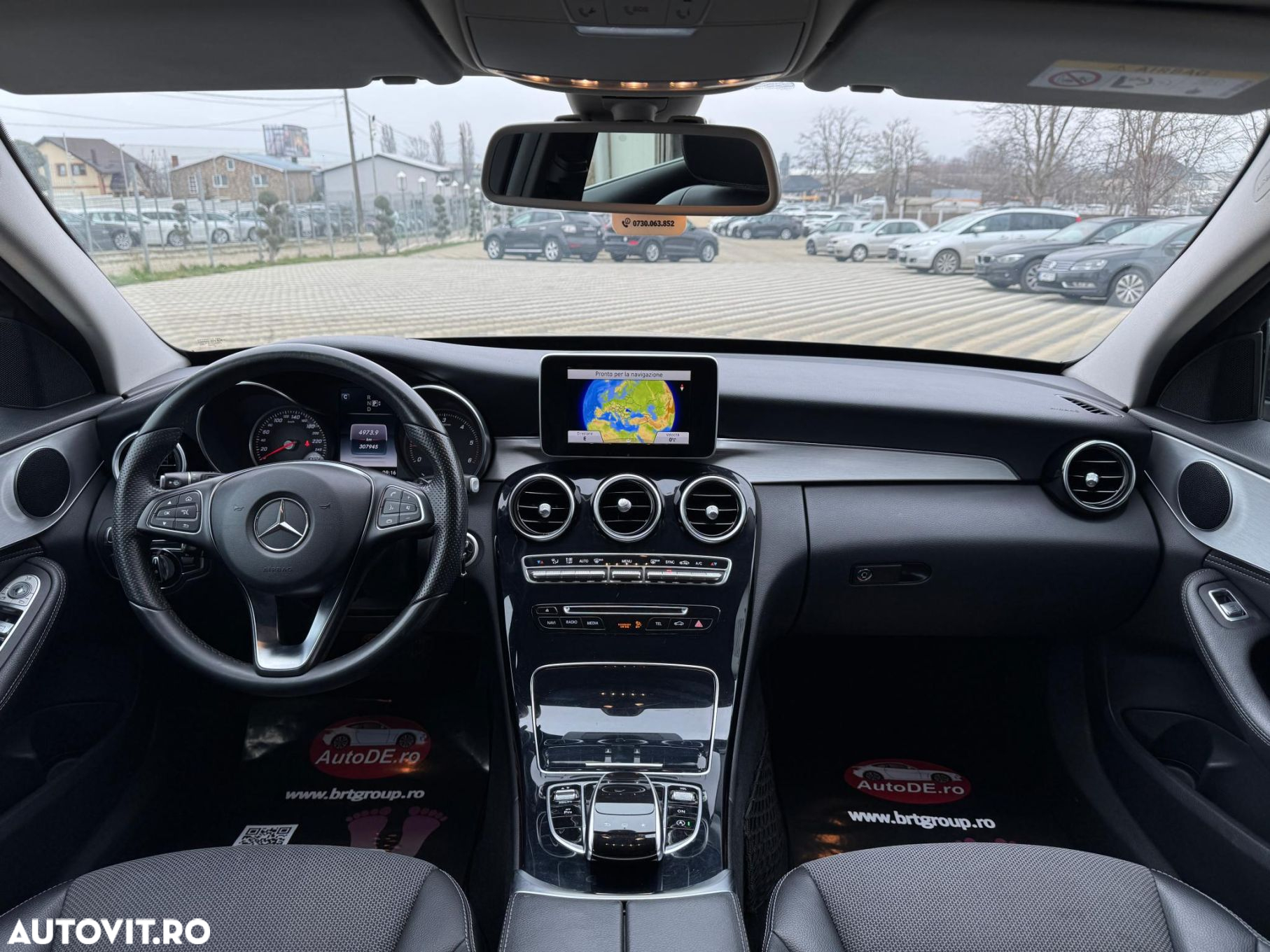 Mercedes-Benz C - 9
