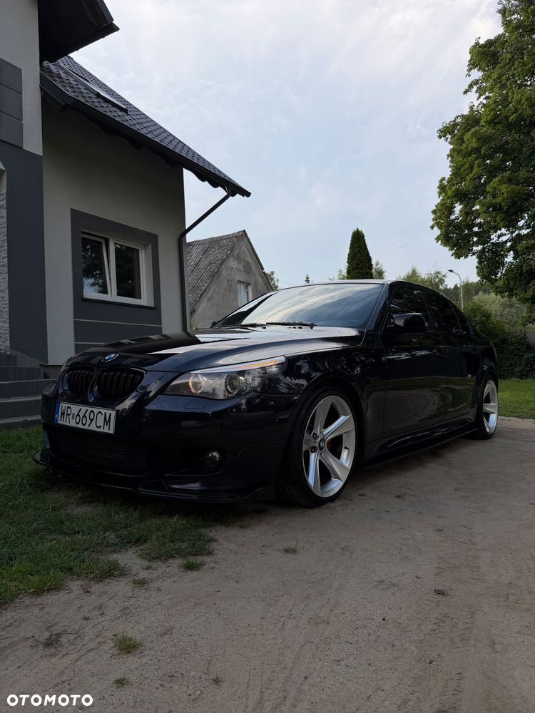 BMW Seria 5 525d Edition Sport - 3