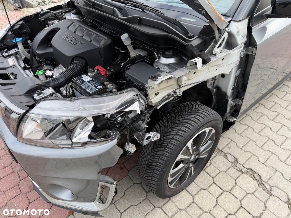 Suzuki Vitara 1.4 Boosterjet Premium 2WD - 12