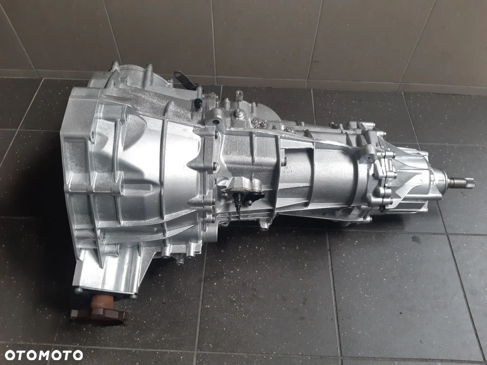 SKRZYNIA BIEGÓW AUDI A4 A5 Q5 4x4 2.0TDI PJF MANUAL - 1