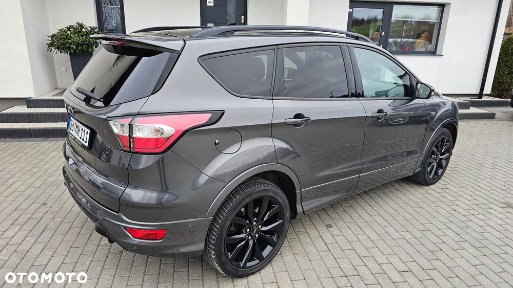 Ford Kuga 1.5 EcoBoost 2x4 ST-Line - 2