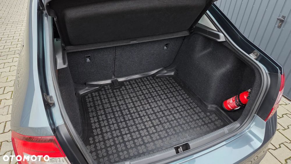 Skoda RAPID 1.0 TSI Ambition - 13