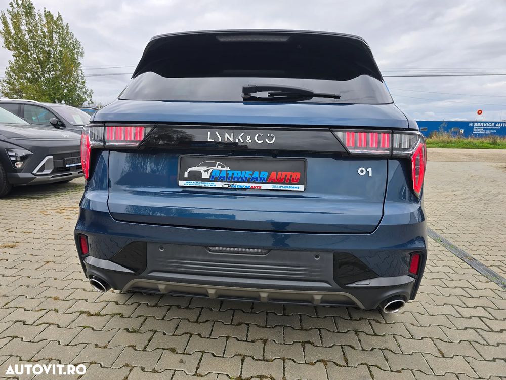 Lynk&Co 01 - 4