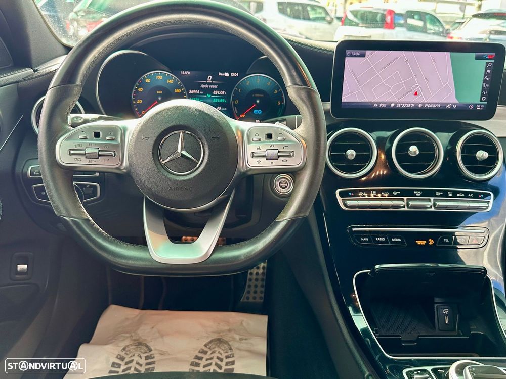 Mercedes-Benz C 300 de AMG Line - 12