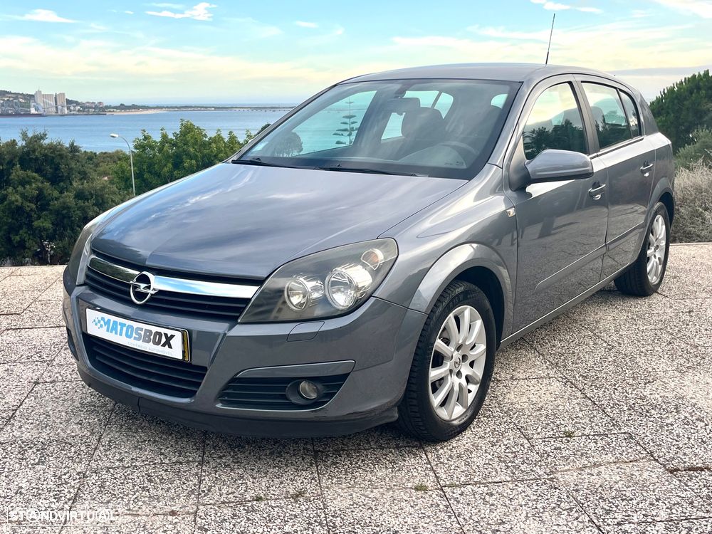 Opel Astra 1.7 CDTi Elegance - 4