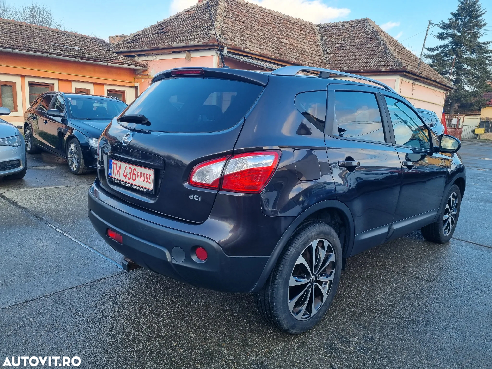 Nissan Qashqai 2.0 DCI 4 x 4 DPF Aut tekna - 4