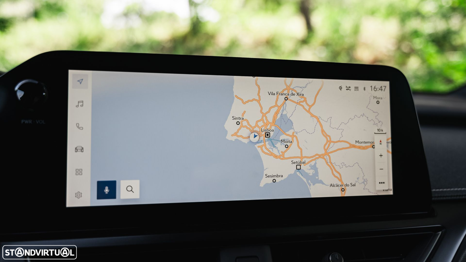 Lexus UX 250h Sport (Ecrã 12.3) - 24