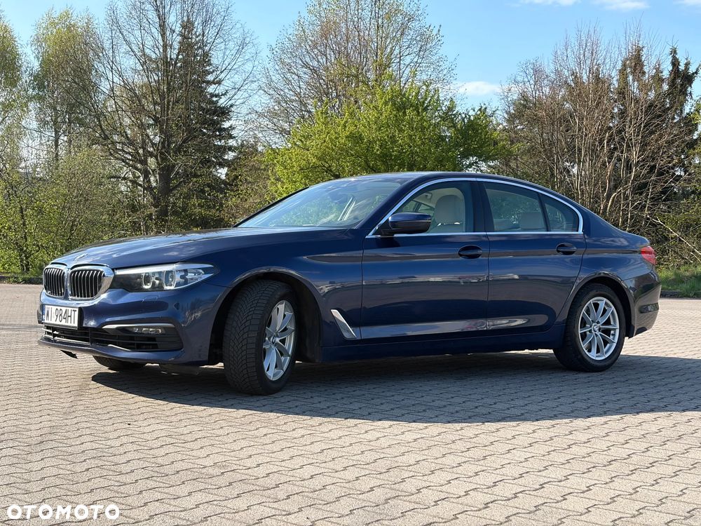 BMW Seria 5 520d xDrive - 9