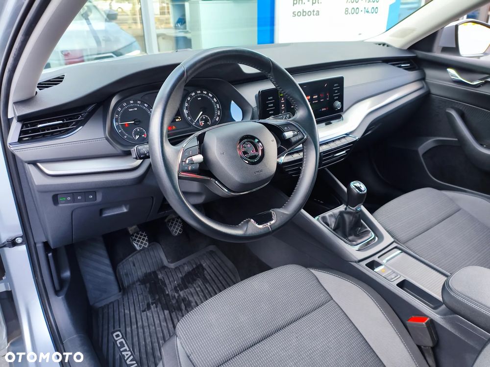 Skoda Octavia 2.0 TDI Ambition - 4