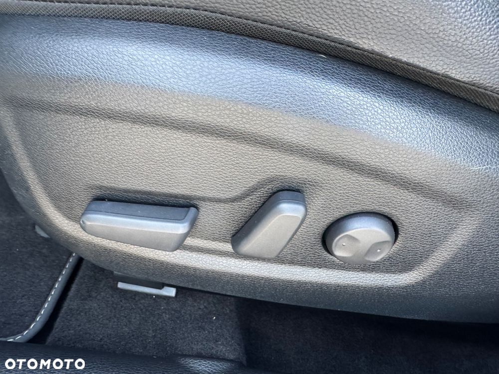 Kia Ceed 1.4 T-GDI OPF Platinum Edition - 19