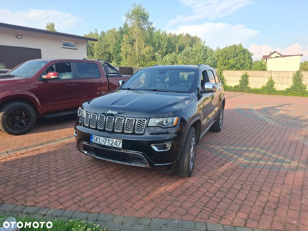 Jeep Grand Cherokee - 1