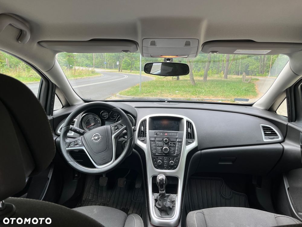 Opel Astra 1.6 Enjoy - 4