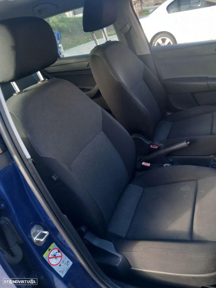 Skoda Rapid Spaceback 1.4 TDi Style - 11