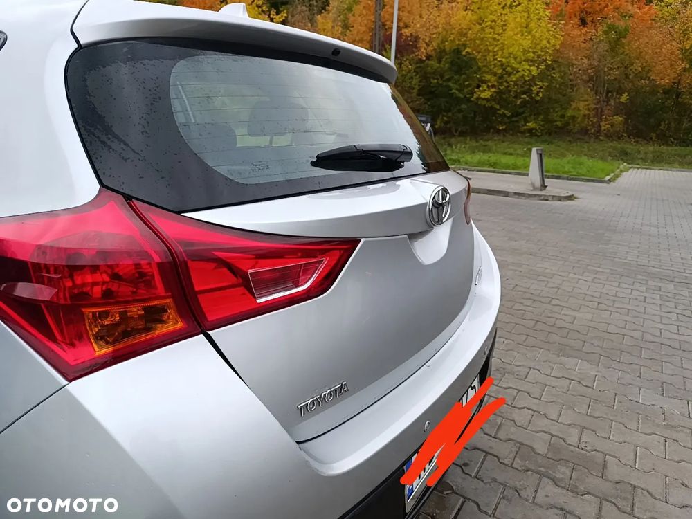 Toyota Auris 1.6 Active - 12