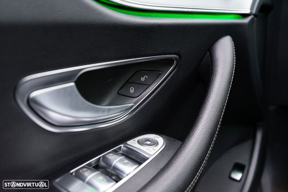 Mercedes-Benz E 220 d AMG Line - 23