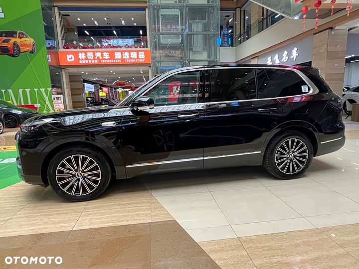Geely M9 - 9