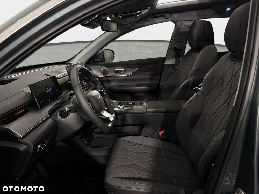 Chery Tiggo 8 - 13