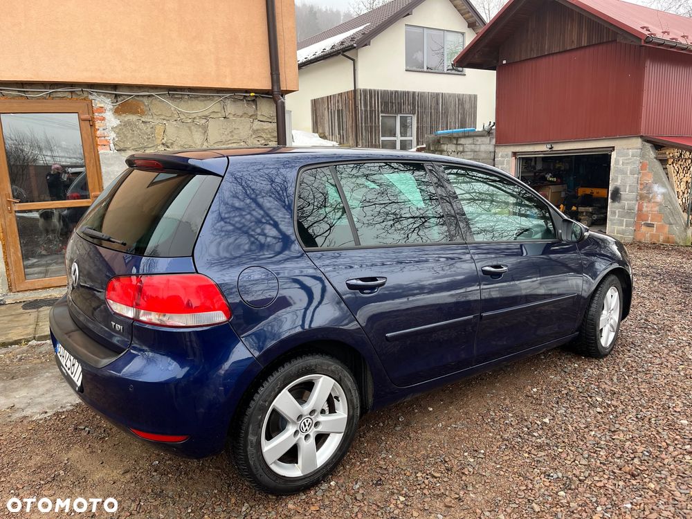 Volkswagen Golf 1.6 TDI Highline Optimum DSG - 8