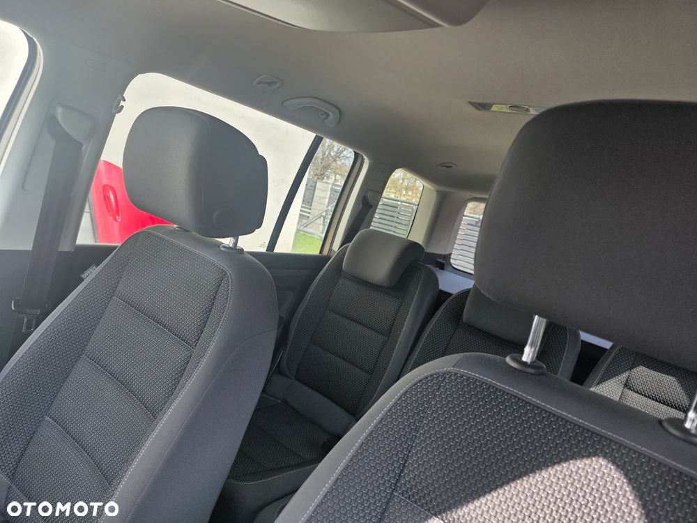 Volkswagen Touran 2.0 TDI DPF BlueMotion Technology DSG Cup - 13