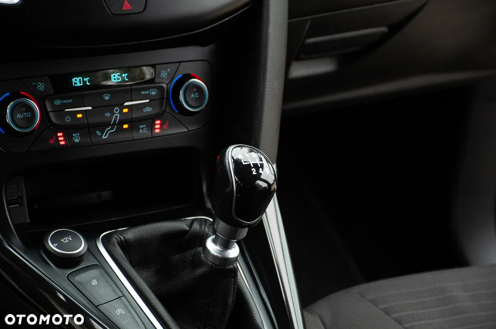 Ford Focus - 18