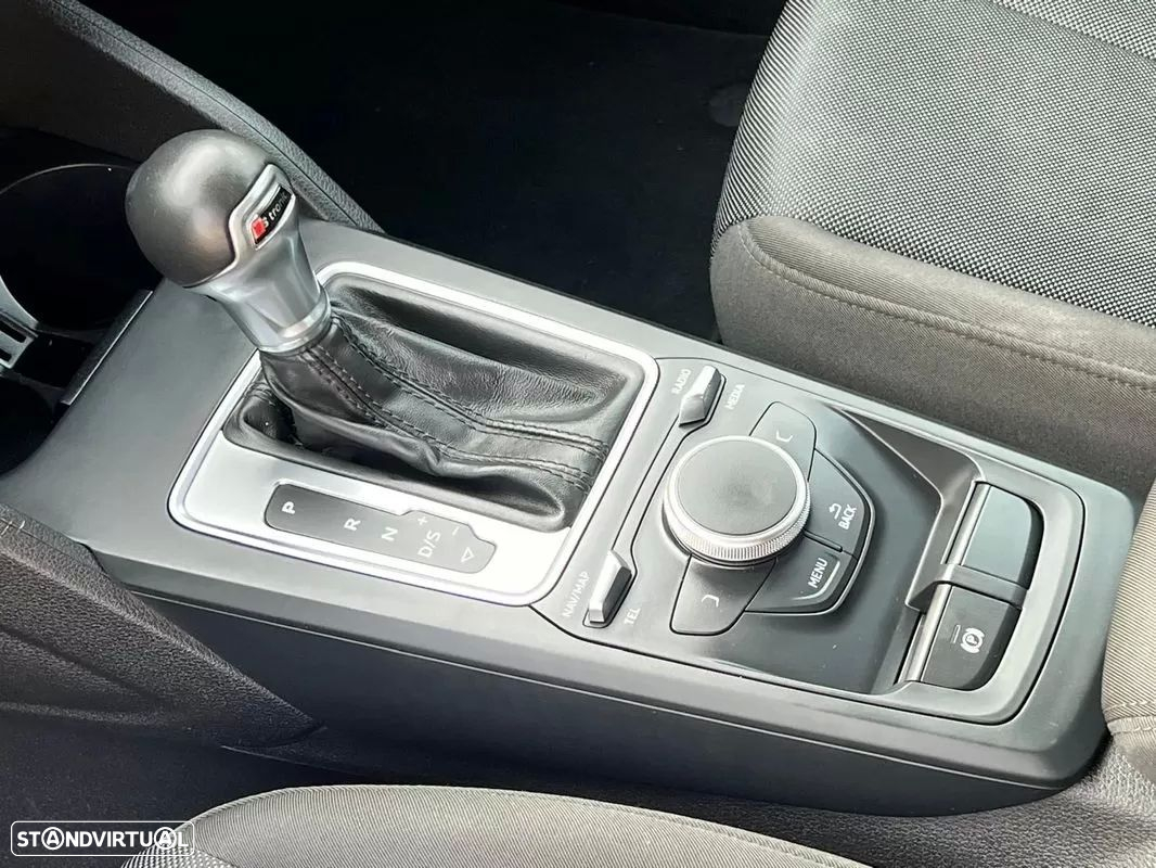 Audi Q2 - 19