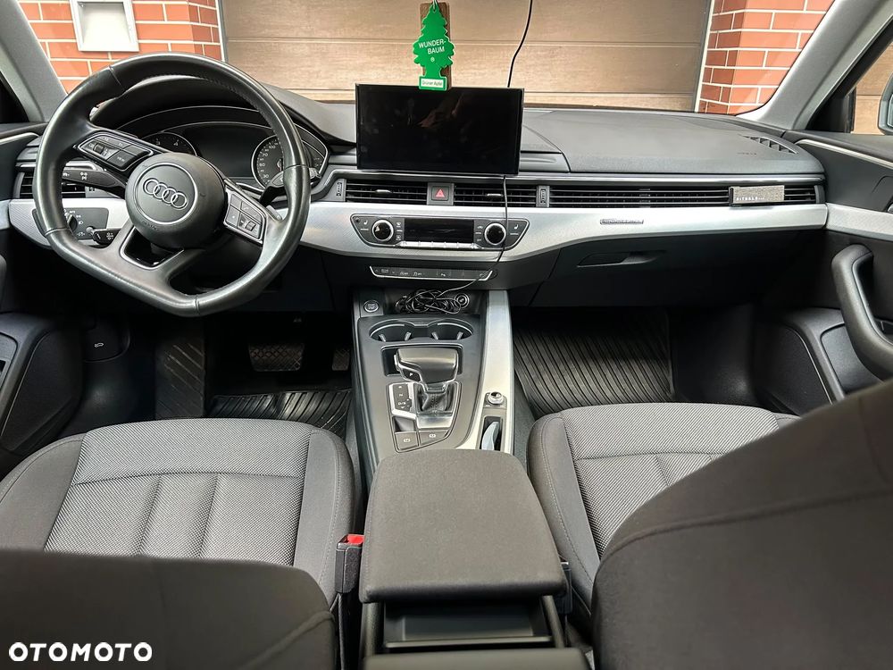 Audi A4 Avant - 10