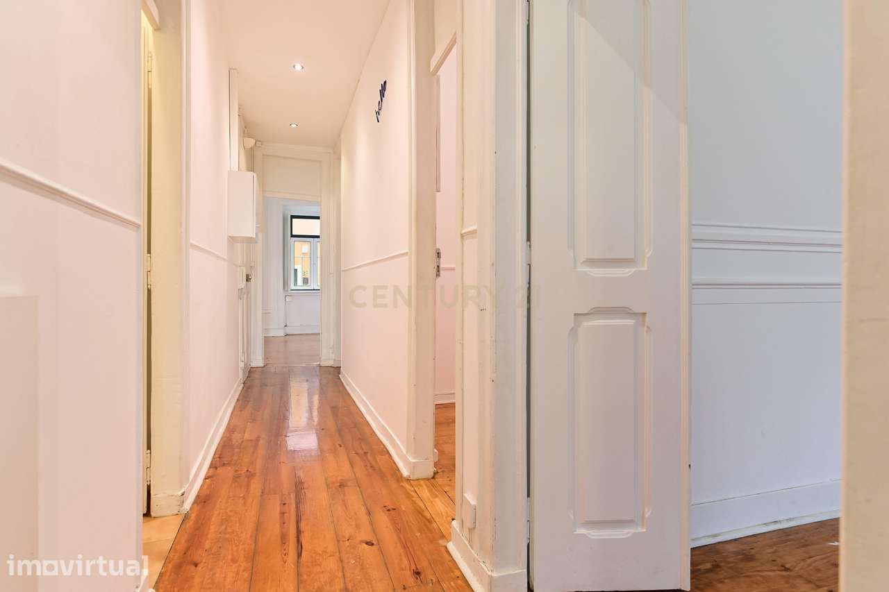 Apartamento T3 para arrendamento em Arroios, Lisboa perto do Hospital - Grande imagem: 3/29
