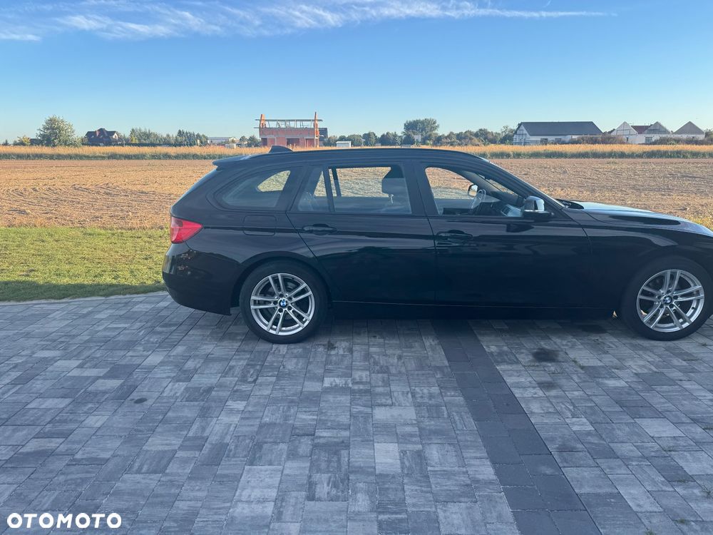 BMW Seria 3 316d Luxury Line - 34