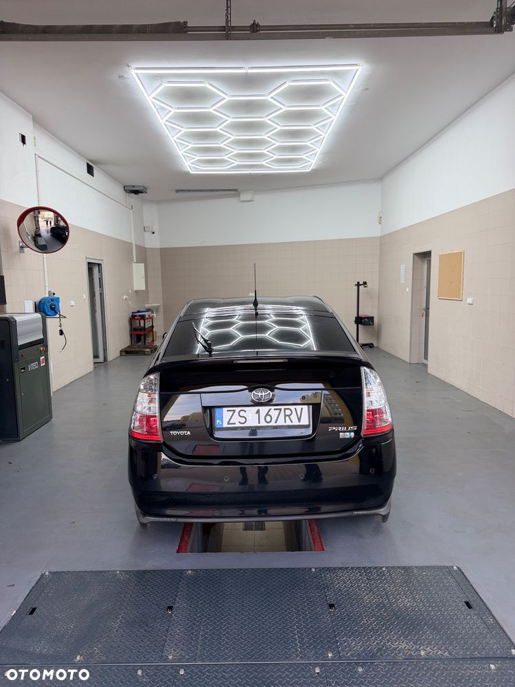 Toyota Prius 1.5 VVT-i Prestige - 3