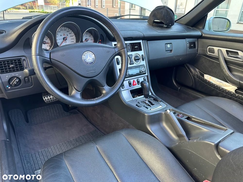 Mercedes-Benz SLK - 14